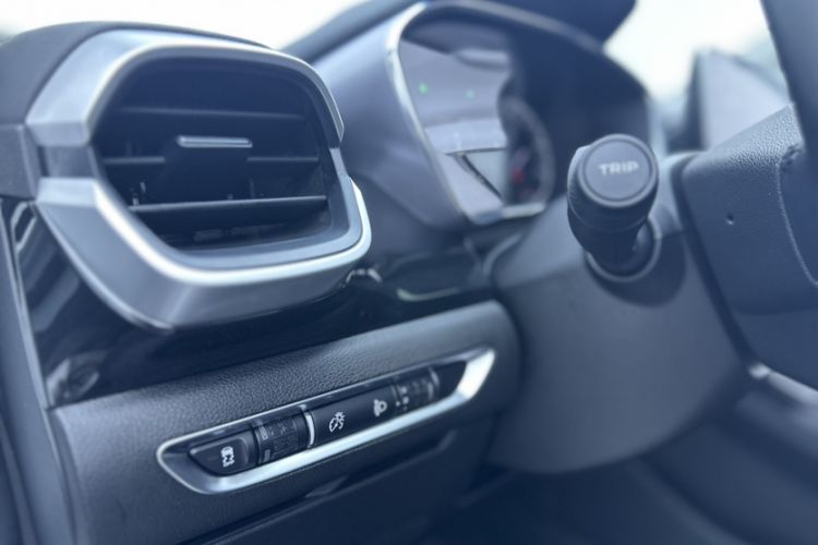Used Geely Auto Coolray 2025 Model 1.5L CVT Superpower Edition MAX Interior 2