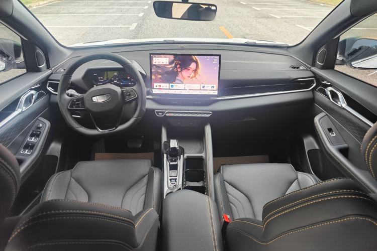 Used Geely Auto Coolray 2025 Bin Yue L 1.5TD DCT Star Diamond Interior 3