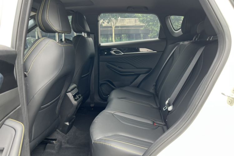 Used Geely Auto Coolray 2025 Bin Yue L 1.5TD DCT Star Diamond Interior 6