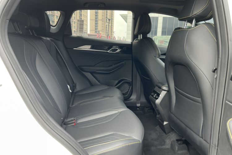 Used Geely Auto Coolray 2025 Bin Yue L 1.5TD DCT Star Diamond Interior 9