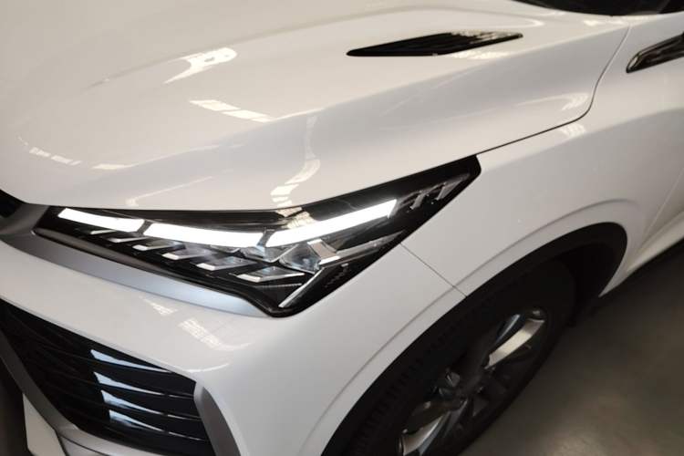 Used Geely Auto Coolray 2025 Bin Yue L 1.5TD DCT Beyond Edition Left Front Headlight