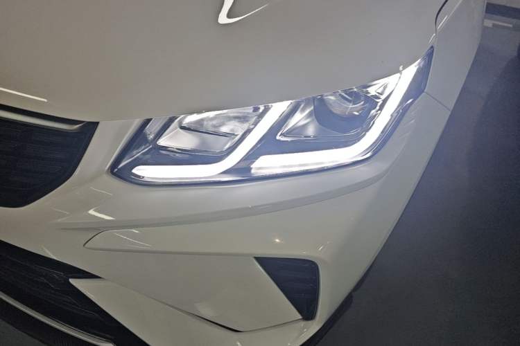 Used Geely Auto Coolray 2025 Model 1.5L CVT Superpower Edition MAX Left Front Headlight