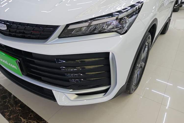 Used Geely Auto Coolray 2025 Bin Yue L 1.5TD DCT Beyond Edition Left Front Headlight
