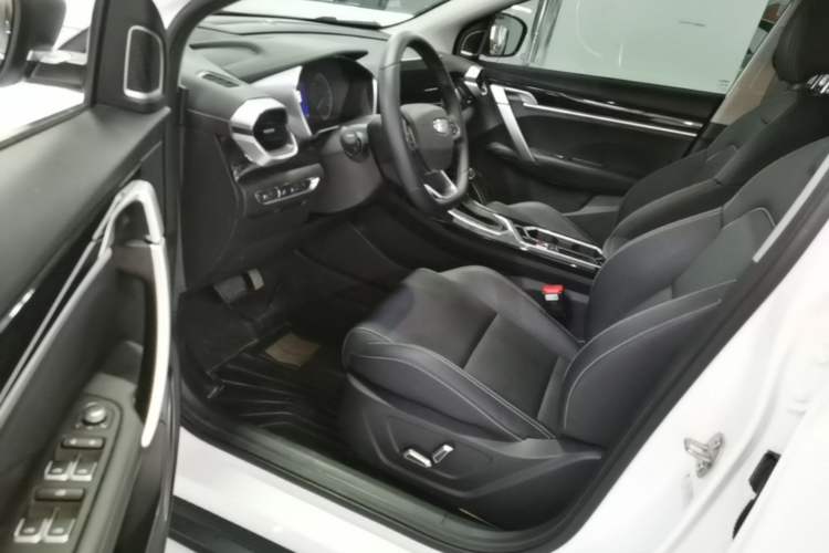 Used Geely Auto Coolray 2025 Model 1.5L CVT Superpower Edition MAX Left Front Seat