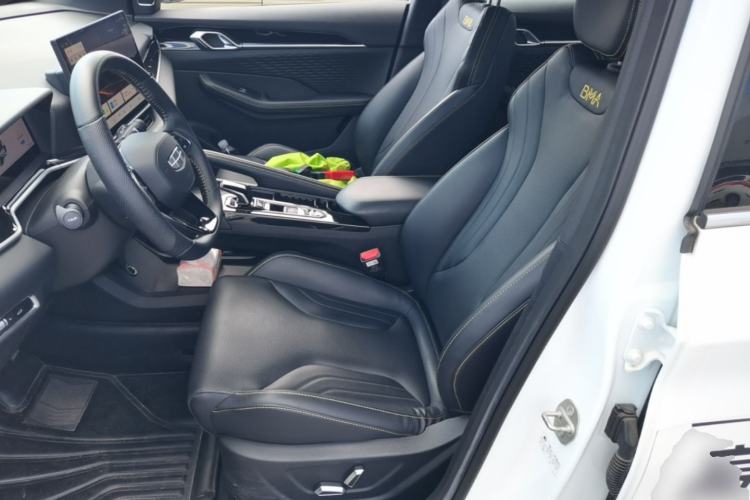 Used Geely Auto Coolray 2025 Bin Yue L 1.5T DCT Starlight Edition Left Front Seat