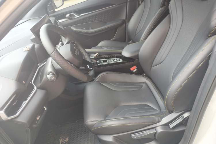 Used Geely Auto Coolray 2025 Bin Yue L 1.5TD DCT Star Diamond Left Front Seat