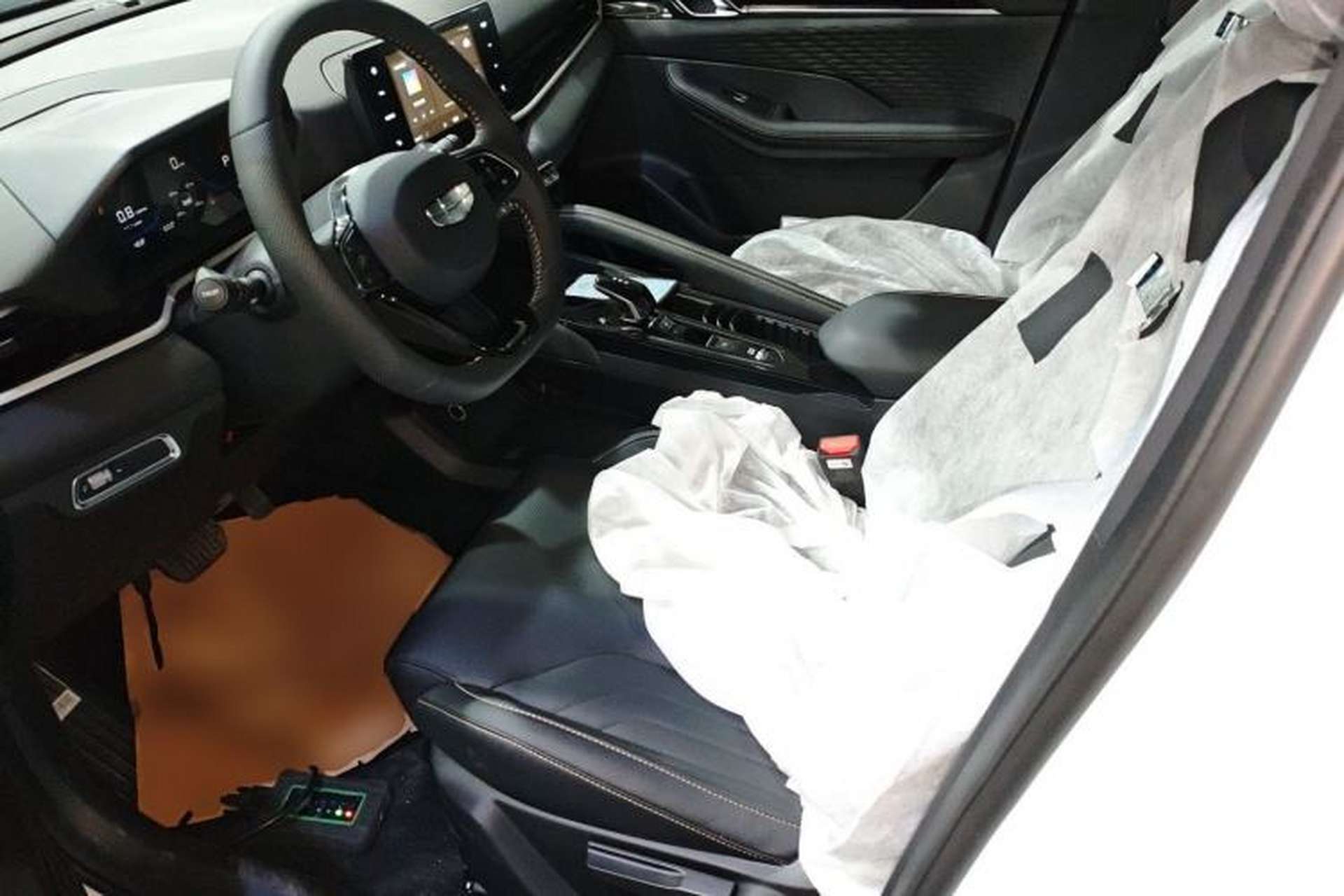 Used Geely Auto Coolray 2025 Bin Yue L 1.5TD DCT Beyond Edition Left Front Seat