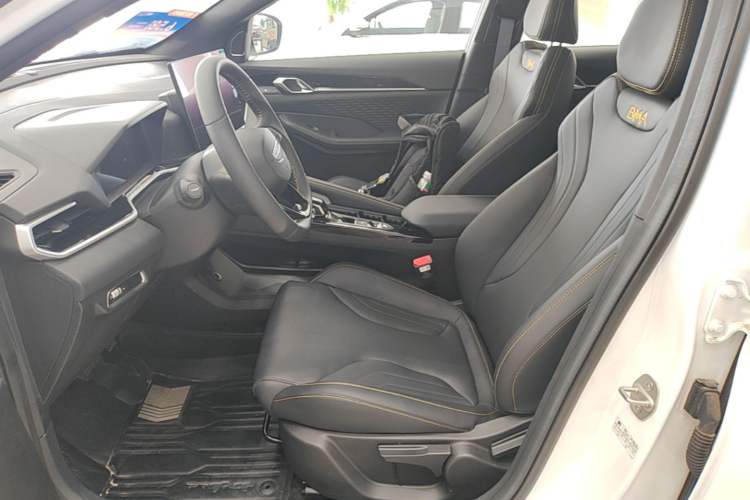 Used Geely Auto Coolray 2025 Bin Yue L 1.5TD DCT Star Diamond Left Front Seat