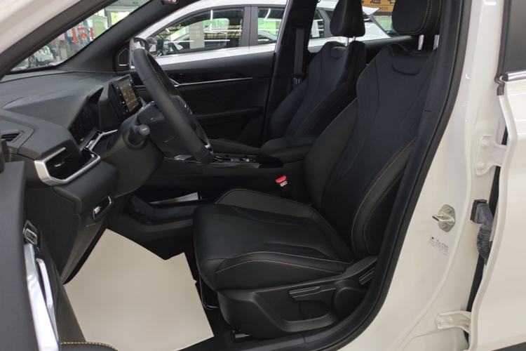 Used Geely Auto Coolray 2025 Bin Yue L 1.5TD DCT Beyond Edition Left Front Seat