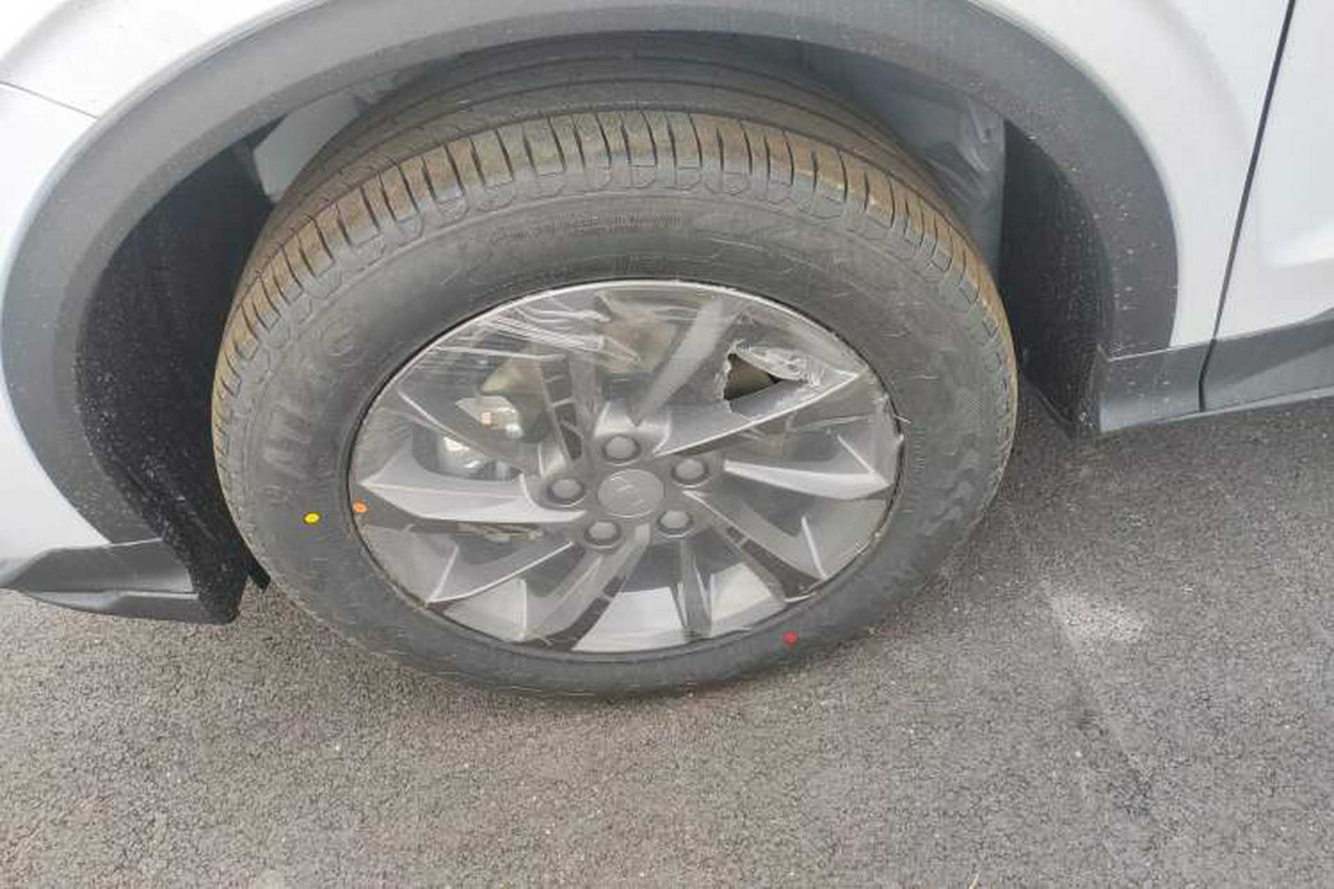 Used Geely Auto Coolray 2025 1.5L CVT Super Edition Left Front Wheel Hub