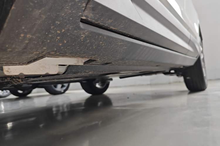 Used Geely Auto Coolray 2025 Bin Yue L 1.5TD DCT Star Diamond Left Side Sill