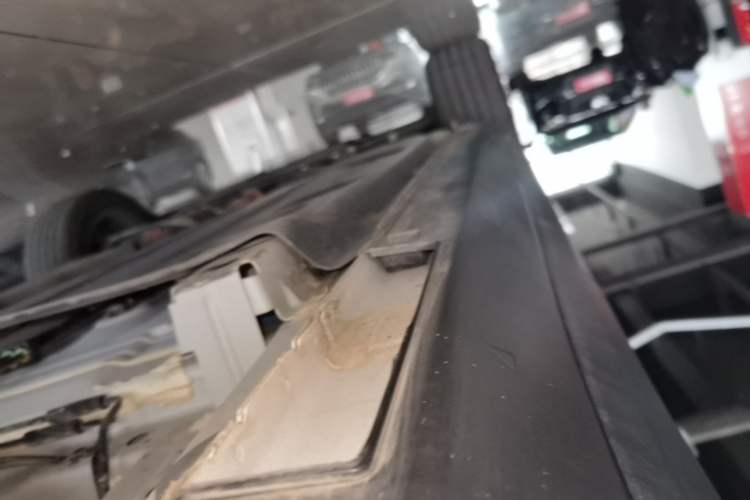 Used Geely Auto Coolray 2025 Bin Yue L 1.5TD DCT Star Diamond Left Side Sill