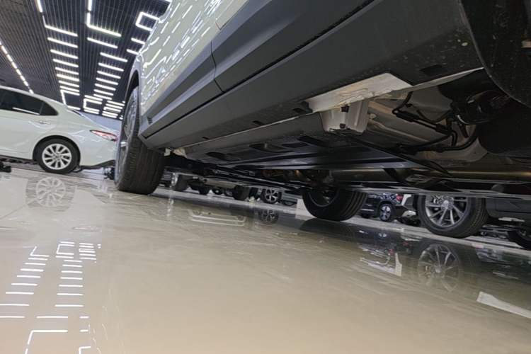 Used Geely Auto Coolray 2025 Bin Yue L 1.5TD DCT Beyond Edition Left Side Sill