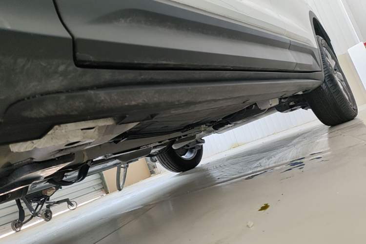 Used Geely Auto Coolray 2025 1.5L CVT Super Edition Left Side Sill
