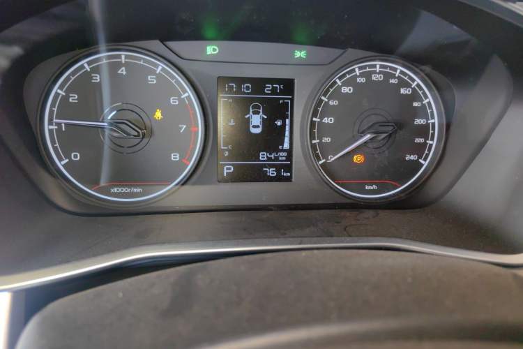 Used Geely Auto Coolray 2025 1.5L CVT Super Edition Odometer Close Up