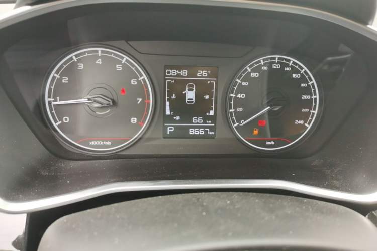 Used Geely Auto Coolray 2025 Model 1.5L CVT Superpower Edition MAX Odometer Close Up