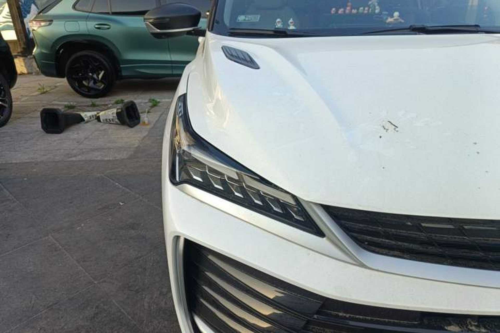 Used Geely Auto Coolray 2025 Bin Yue L 1.5T DCT Starlight Edition Right Front Headlight