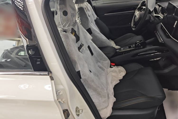 Used Geely Auto Coolray 2025 Bin Yue L 1.5TD DCT Star Diamond Right Front Seat