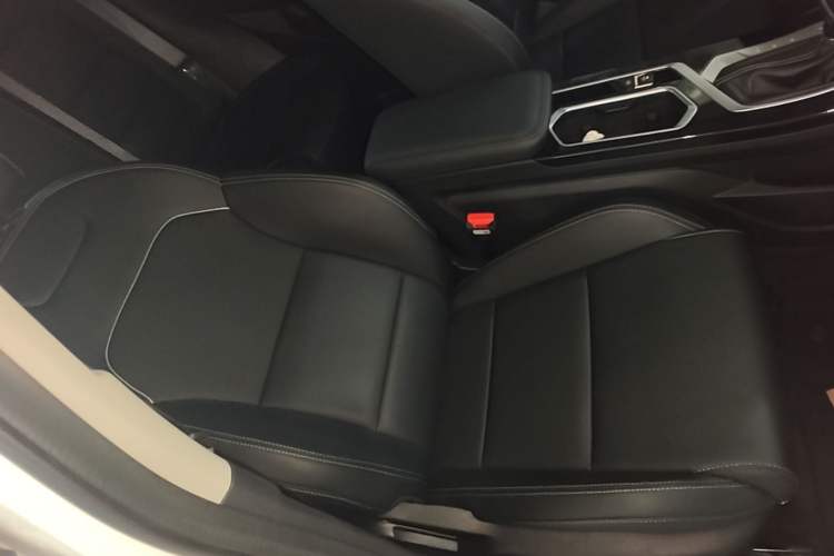 Used Geely Auto Coolray 2025 Model 1.5L CVT Superpower Edition MAX Right Front Seat