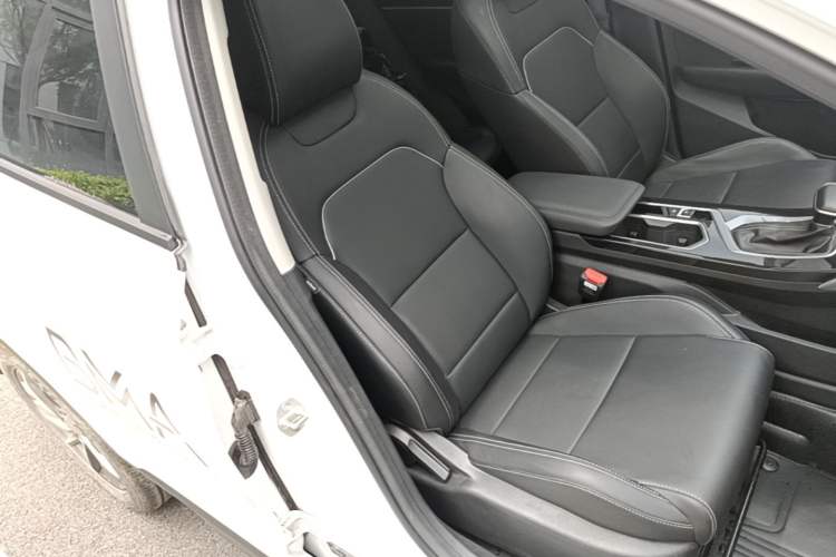 Used Geely Auto Coolray 2025 Model 1.5L CVT Superpower Edition MAX Right Front Seat
