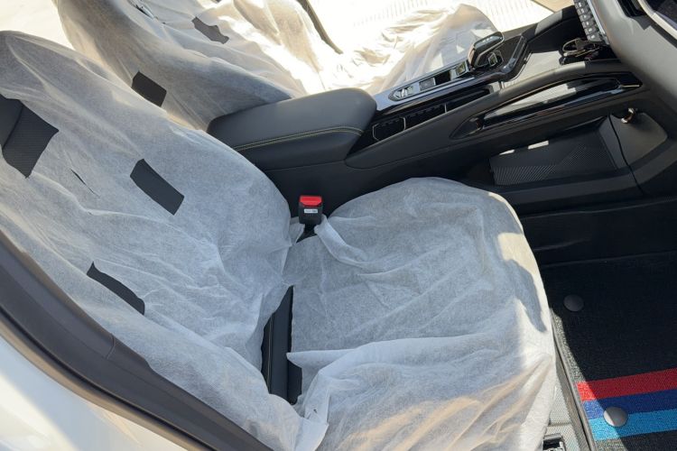 Used Geely Auto Coolray 2025 Bin Yue L 1.5TD DCT Beyond Edition Right Front Seat
