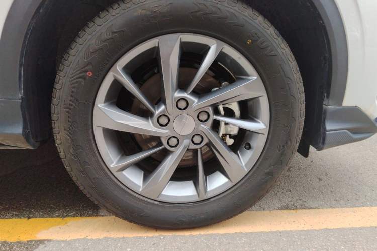Used Geely Auto Coolray 2025 1.5L CVT Super Edition Right Front Wheel Hub
