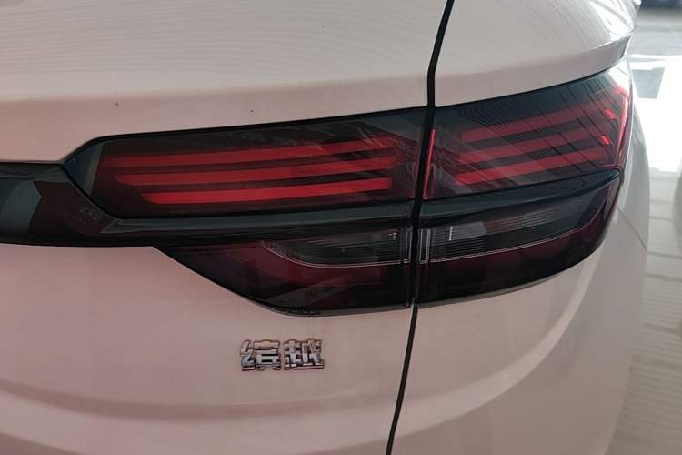 Used Geely Auto Coolray 2025 1.5L CVT Super Edition Right Rear Taillight