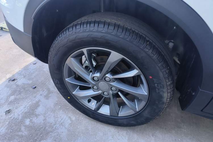Used Geely Auto Coolray 2025 Model 1.5L CVT Superpower Edition MAX Right Rear Wheel Hub