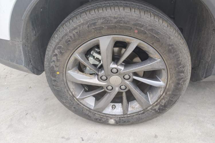 Used Geely Auto Coolray 2025 Bin Yue L 1.5TD DCT Star Diamond Right Rear Wheel Hub