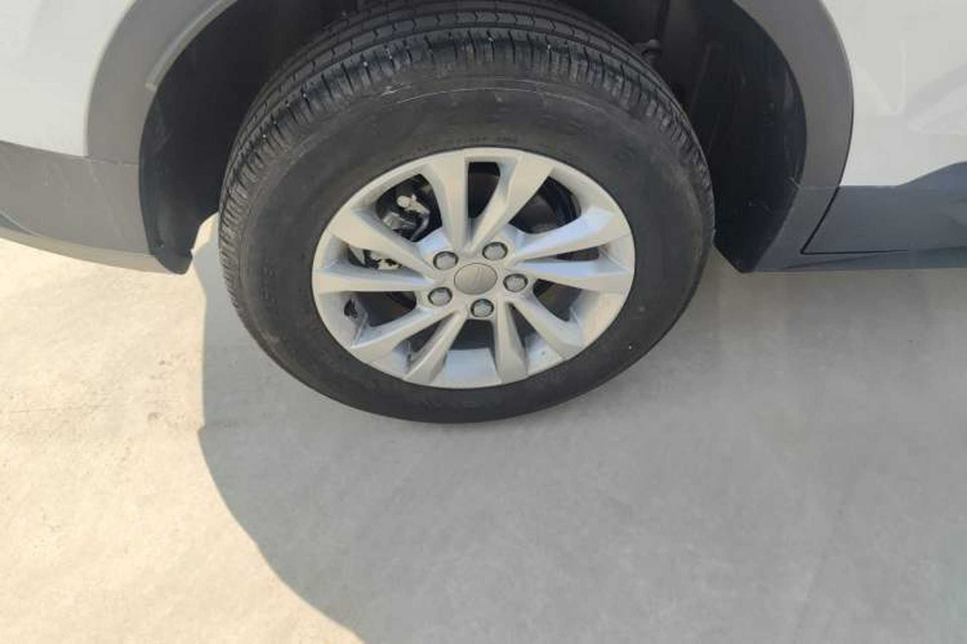 Used Geely Auto Coolray 2025 1.5L Manual Supercharged Edition Right Rear Wheel Hub