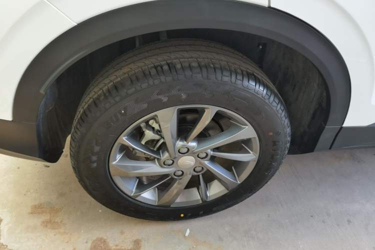 Used Geely Auto Coolray 2025 Bin Yue L 1.5TD DCT Beyond Edition Right Rear Wheel Hub