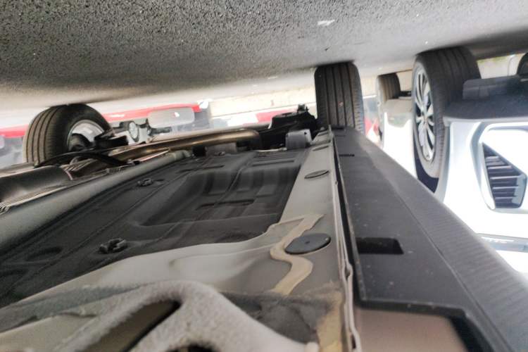 Used Geely Auto Coolray 2025 1.5L CVT Super Edition Right Side Sill