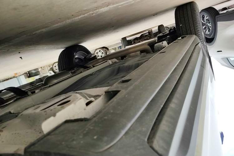 Used Geely Auto Coolray 2025 1.5L CVT Super Edition Right Side Sill