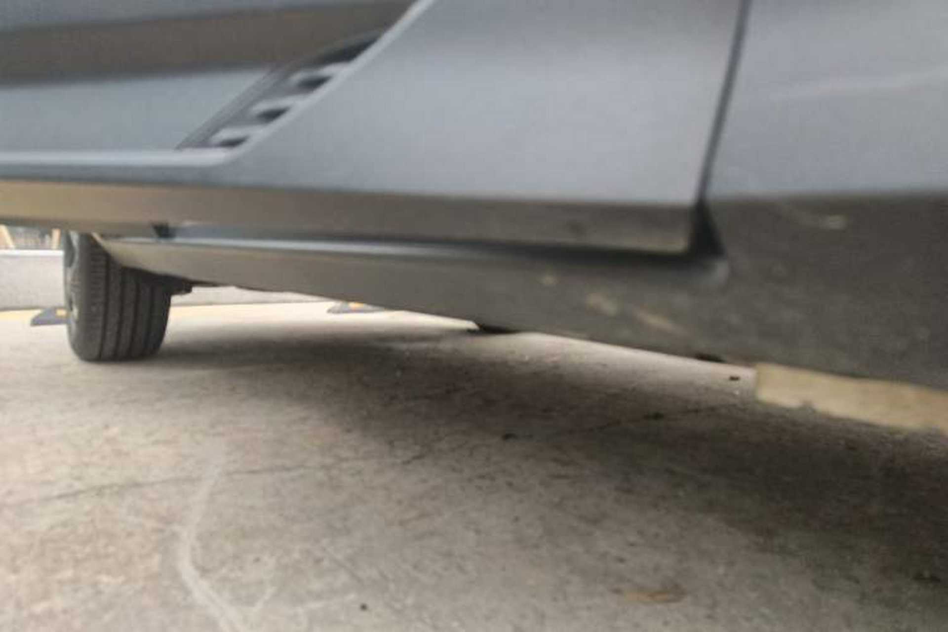 Used Geely Auto Coolray 2025 Bin Yue L 1.5T DCT Starlight Edition Right Side Sill
