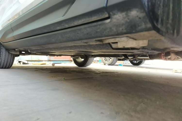 Used Geely Auto Coolray 2025 Bin Yue L 1.5TD DCT Beyond Edition Right Side Sill