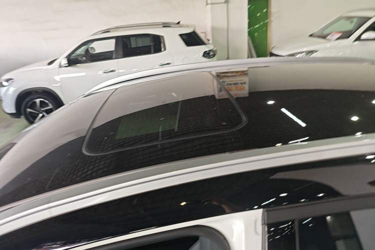 Used Geely Auto Coolray 2025 Bin Yue L 1.5T DCT Starlight Edition Roof