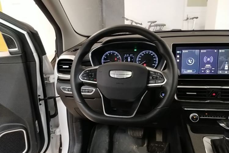 Used Geely Auto Coolray 2025 Model 1.5L CVT Superpower Edition MAX Steering Wheel