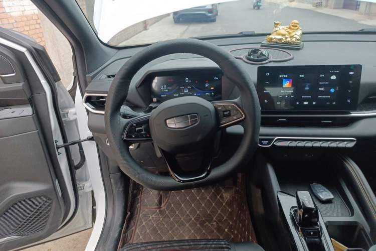 Used Geely Auto Coolray 2025 Bin Yue L 1.5TD DCT Beyond Edition Steering Wheel