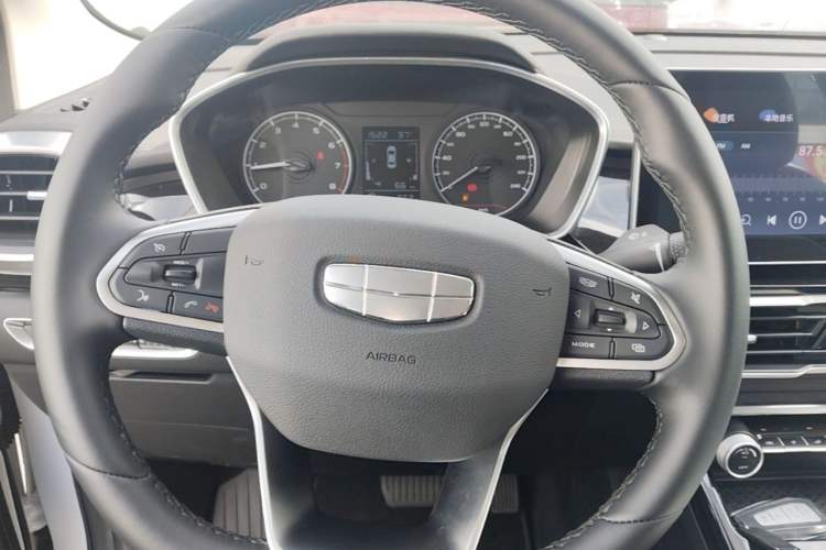 Used Geely Auto Coolray 2025 Model 1.5L CVT Superpower Edition MAX Steering Wheel