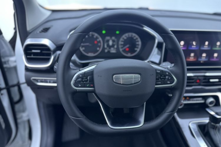 Used Geely Auto Coolray 2025 Model 1.5L CVT Superpower Edition MAX Steering Wheel