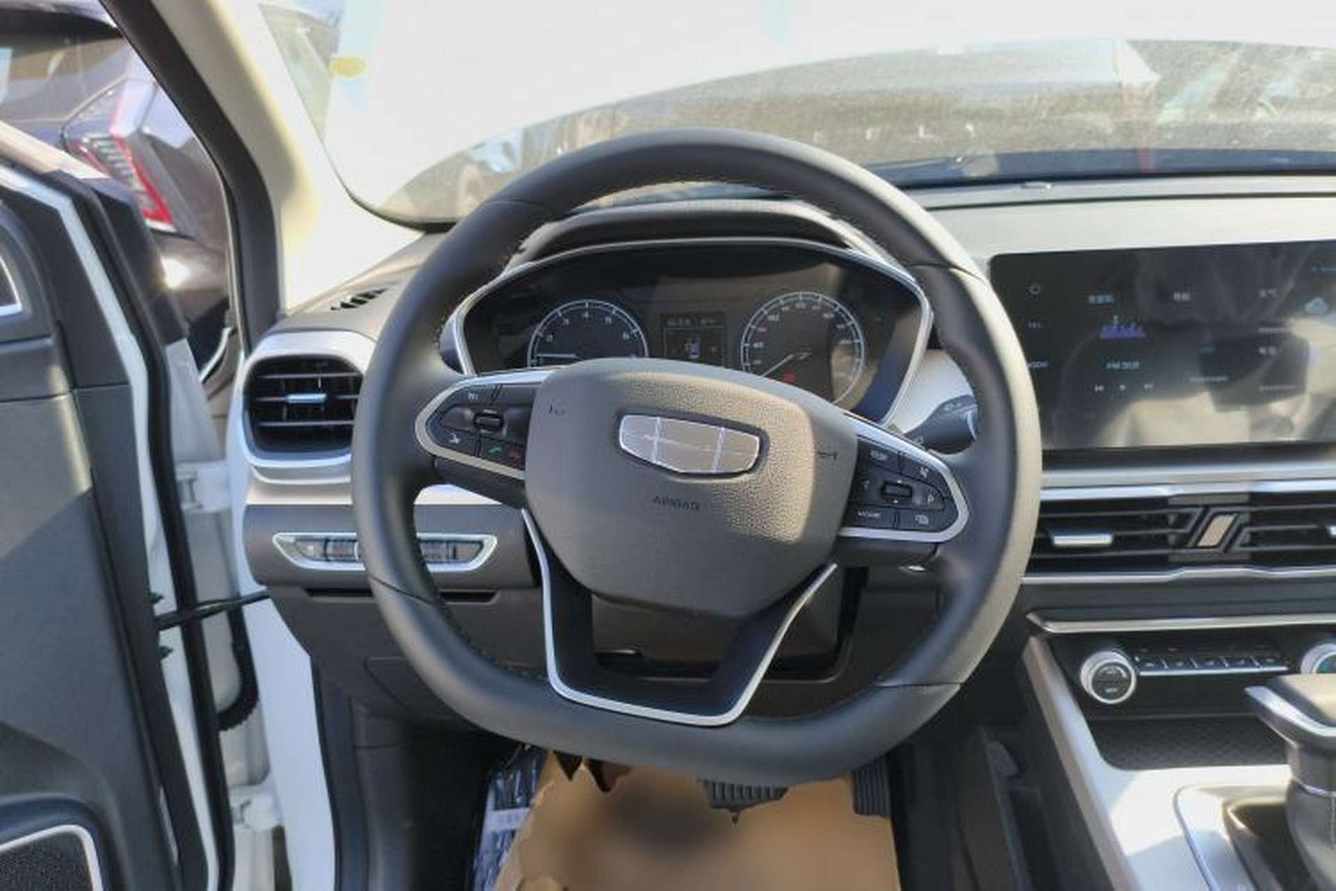 Used Geely Auto Coolray 2025 1.5L CVT Super Edition Steering Wheel