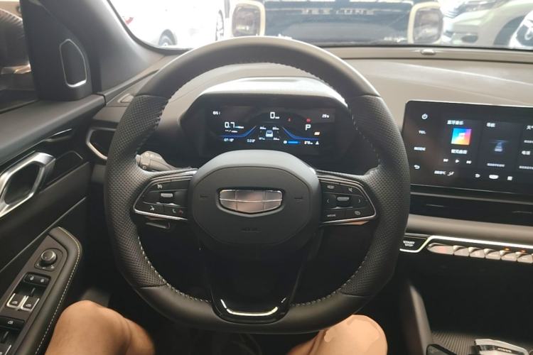 Used Geely Auto Coolray 2025 Bin Yue L 1.5TD DCT Beyond Edition Steering Wheel
