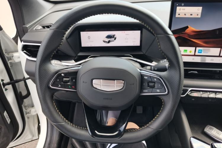 Used Geely Auto Coolray 2025 Bin Yue L 1.5T DCT Starlight Edition Steering Wheel