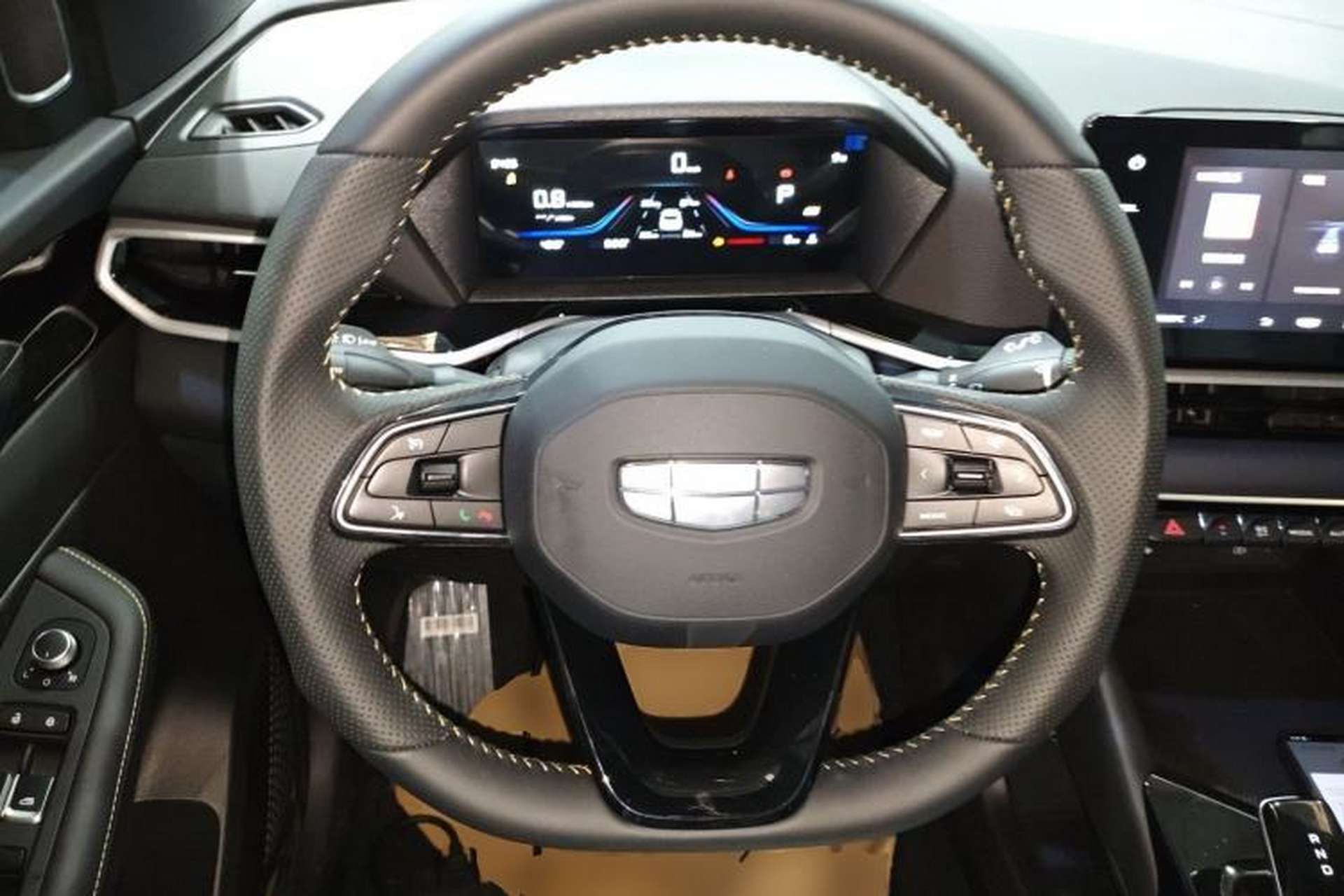 Used Geely Auto Coolray 2025 Bin Yue L 1.5TD DCT Beyond Edition Steering Wheel