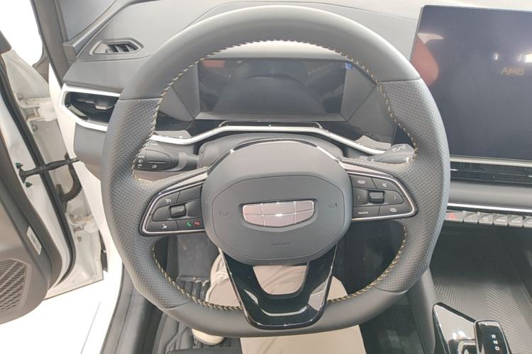 Used Geely Auto Coolray 2025 Bin Yue L 1.5TD DCT Star Diamond Steering Wheel