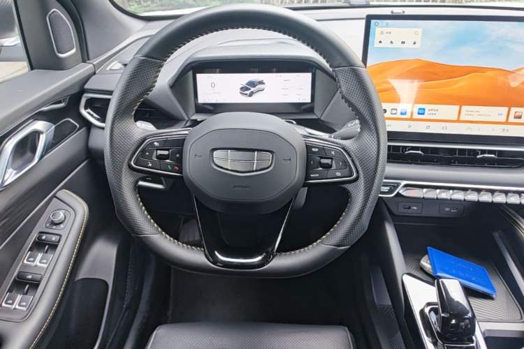 Used Geely Auto Coolray 2025 Bin Yue L 1.5T DCT Starlight Edition Steering Wheel
