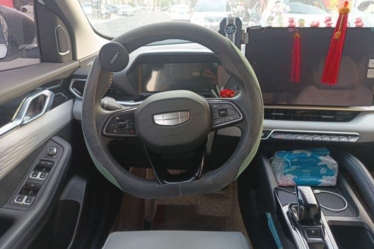 Used Geely Auto Coolray 2025 Bin Yue L 1.5T DCT Starlight Edition Steering Wheel