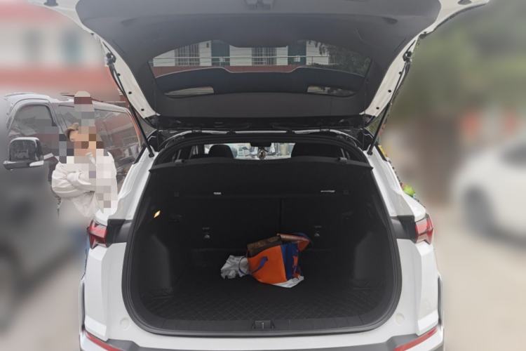 Used Geely Auto Coolray 2025 Bin Yue L 1.5T DCT Starlight Edition Trunk