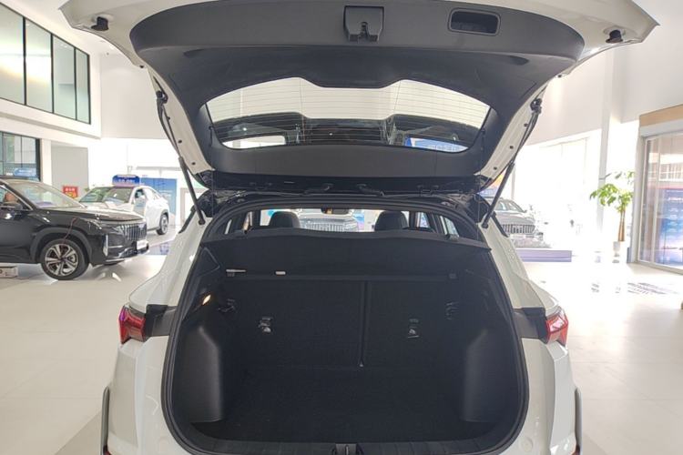 Used Geely Auto Coolray 2025 Bin Yue L 1.5TD DCT Star Diamond Trunk