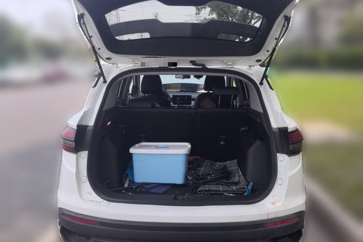 Used Geely Auto Coolray 2025 1.5L CVT Super Edition Trunk
